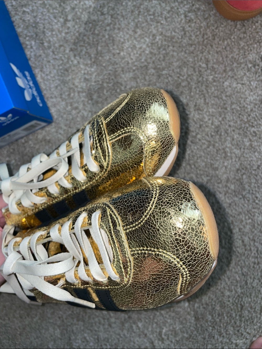 Adidas Country Gold Foil Metallic and Black - Picture 4 of 7
